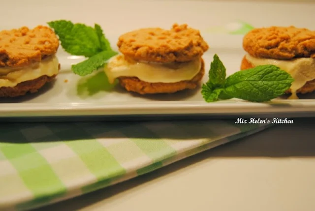 Peanut Butter Ice Cream Sandwich Bites at Miz Helen's Country Cottage