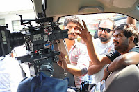 Iddarammayilatho Working Stills