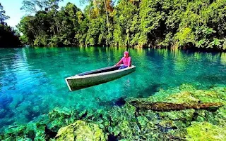 Danau Labuan Cermin - Tempat Wisata di Berau