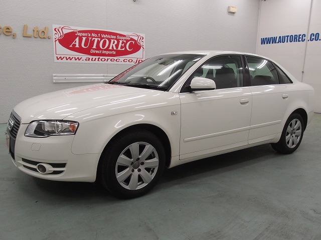 19525A8N7 2005 Audi A4 RHD 