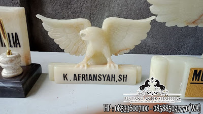 Papan Nama Pejabat, Papan Nama Marmer, Papan Nama Onyx