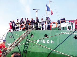 kapal+mv+finch GAMBAR KAPAL MV FINCH(MALAYSIA) DISERANG ISRAEL|KESEMUA PENUMPANG SELAMAT