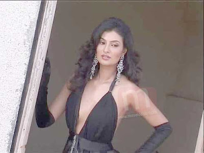 Sayali Bhagat Hot Pics