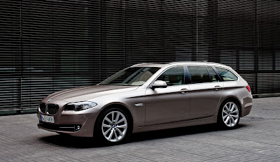 2011 BMW 5 Series Touring Photo