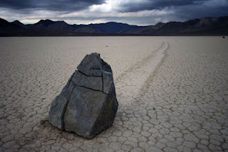 Akhirnya Misteri Batu Bergerak di Death Valley Terkuak dari daniel maulana
