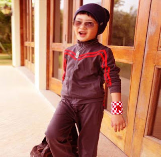 stylish child facebook dp