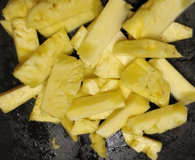 Pickled Pineapple / പൈനാപ്പിൾ ഉപ്പിലിട്ടത്