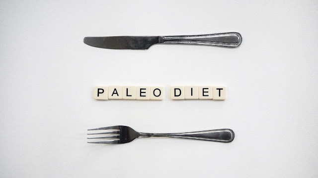 Paleo Diet: Recipes and Tips for Eating Like a Caveman