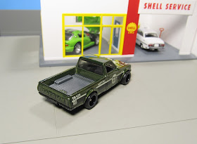 Hot Wheels Super Treasure Hunt Datsun pickup truck