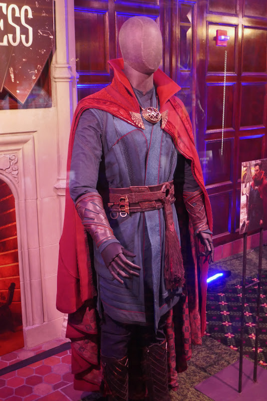 Doctor Strange Multiverse of Madness costume