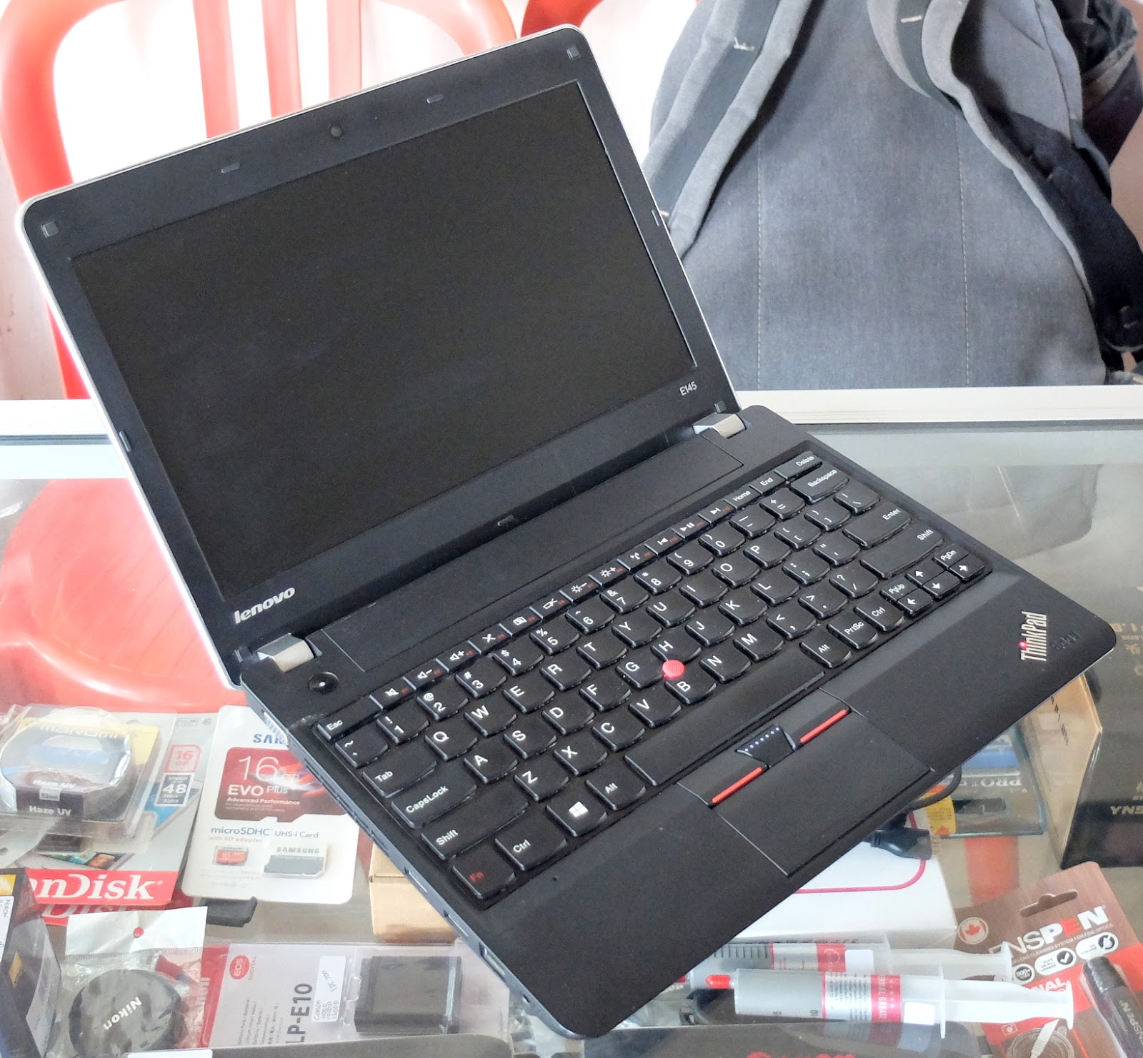 Jual Beli Laptop, Kamera Bekas, Service, Sparepart di Malang