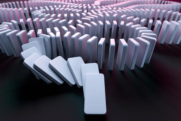 The unmoved mover causing the Domino effect