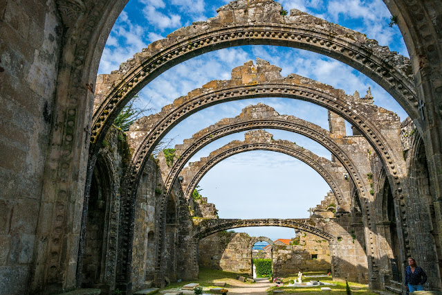 Imagen de Ruinas de Santa Mariña de Dozo