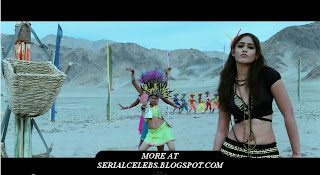 Ileana Navel exposed