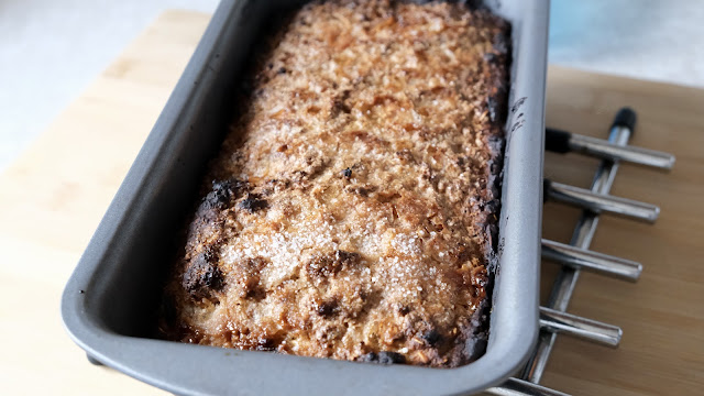 Banana bread with sugar topping instead of banana