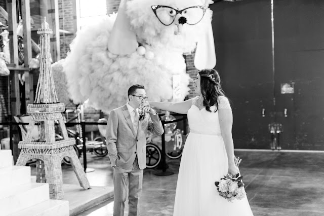 American Visionary Art Museum Wedding Photographed by Heather Ryan Photography