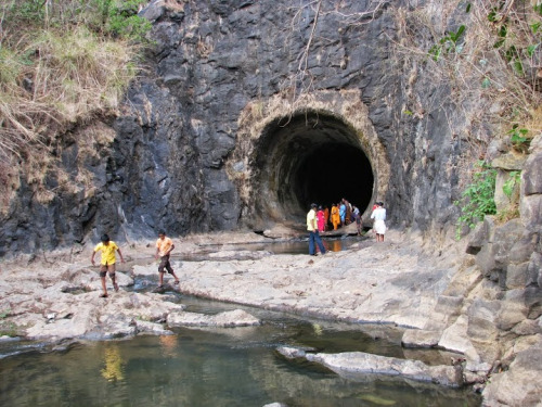 anjuruli idukki kattapana