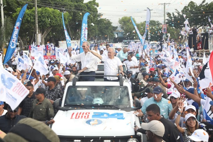 Presidente Abinader finalizó actividades proselitistas de este sábado en Santo Domingo Este