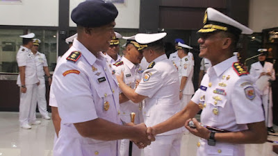 Komandan Lanudal Manado Hadiri Upacara Sertijab Komandan Lanal Melonguane