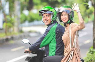 Kerja Sampingan Menjadi Ojek Online