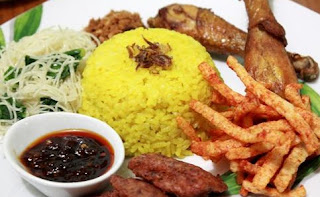 resep nasi kuning rice cooker,cara membuat nasi kuning,nasi uduk,resep nasi kuning enak,pelengkap nasi kuning,nasi kuning spesial,nasi kuning komplit,resep nasi kuning,