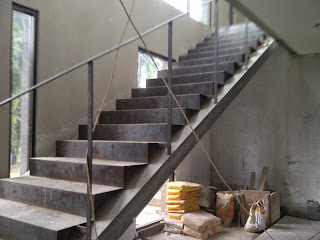 jasa pembuatan tangga besi untuk ruko dan kantor - pancang jaya