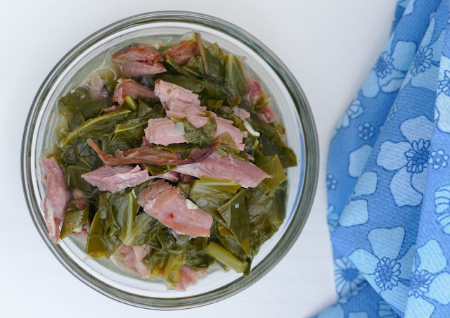 This side dish is the perfect addition to your Sunday soul food dinner! Serve with fried fish or chicken, mac and cheese, cornbread and sweet potato pie for a tasty comfort food meal! The smoked turkey leg adds the most amazing flavor to these greens!