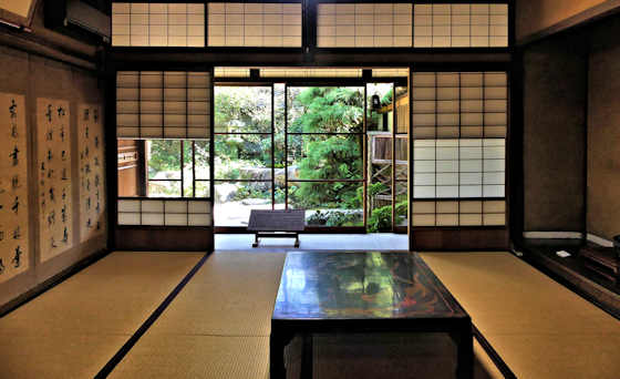 Tatami room with view of garden.