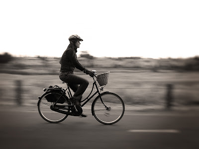 winter cyclist photo bike bicycle