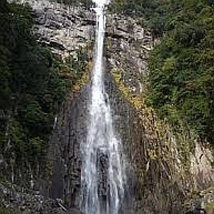 Hobenさんのblog 那智の滝 一段で日本一高い滝