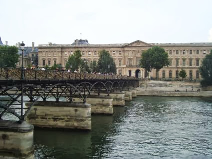 Louvre