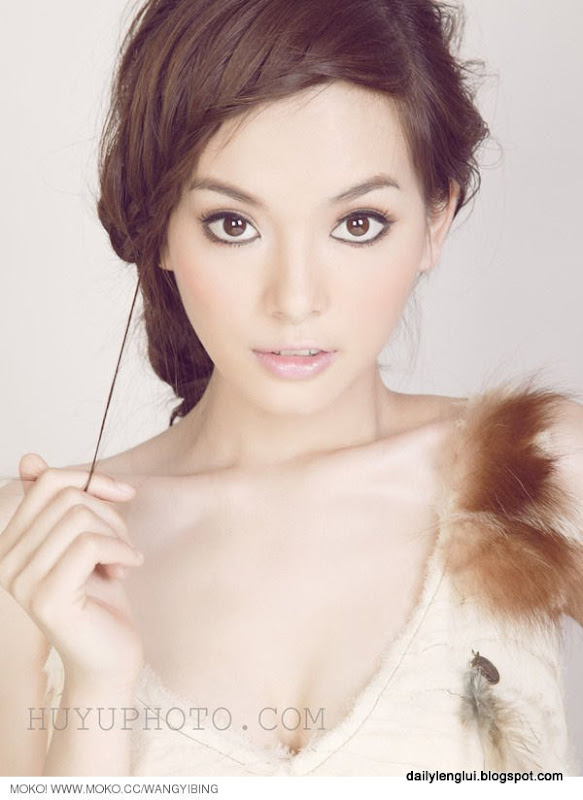 Wang YiBing / Wang RuoYi : China Wang YiBing / Wang RuoYi : China