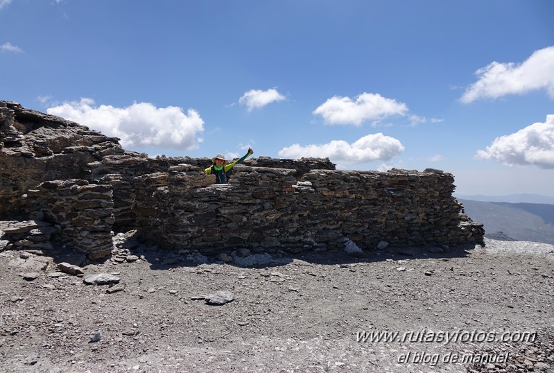 Pico Veleta por los Tajos - Lagunillo Misterioso - Chorreras del Molinillo