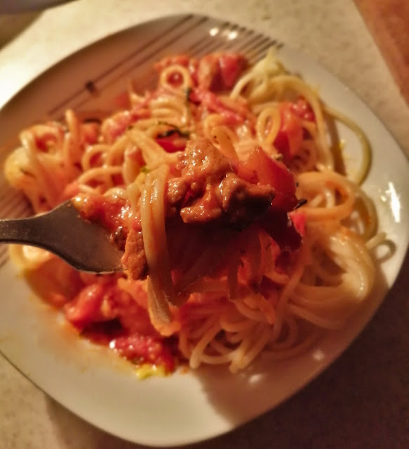 ядене на спагети