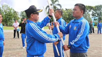 Bupati Toba Lepas Kontingen POPPROVSU, Targetkan 10 Besar Sumut