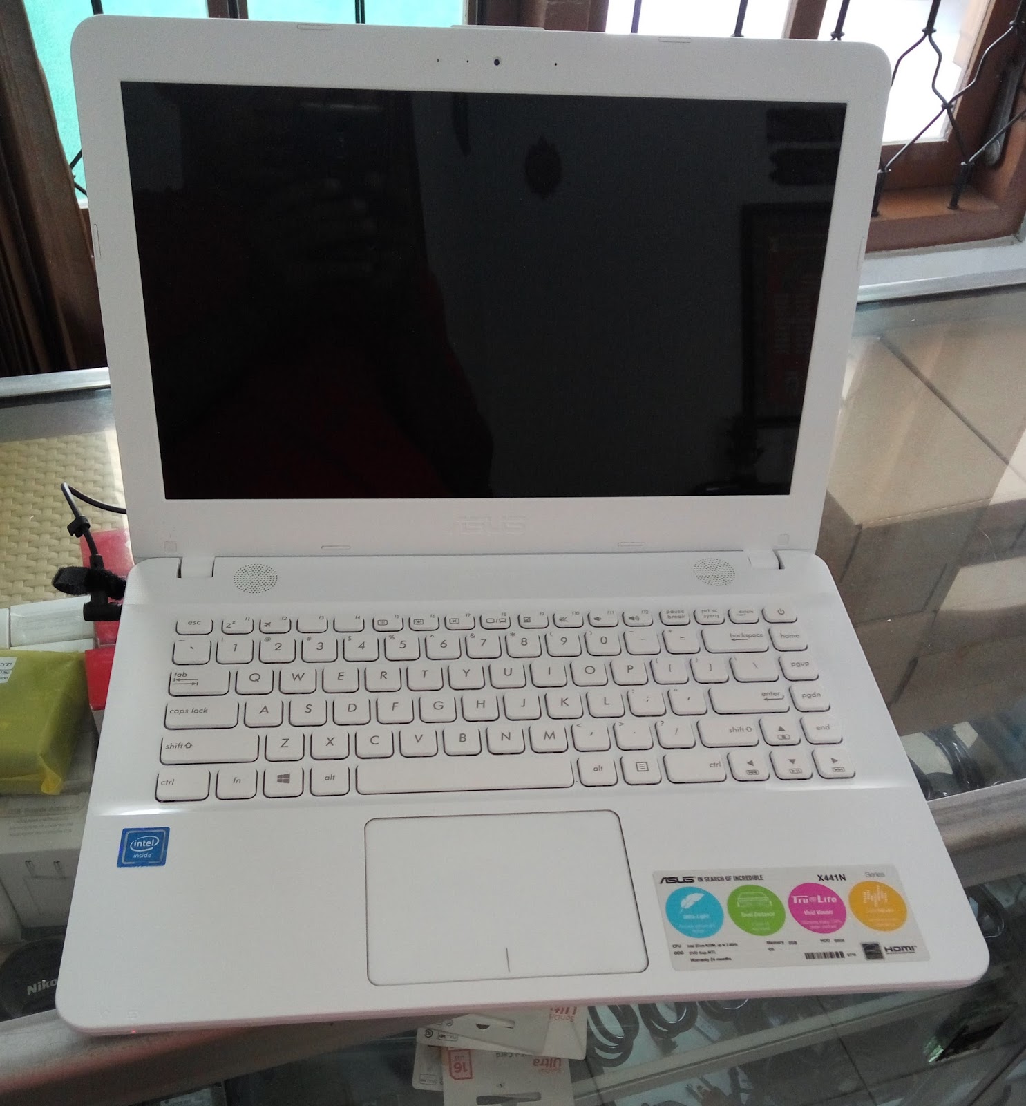 Jual Laptop ASUS X441NA Putih muLUS Second Fulset 