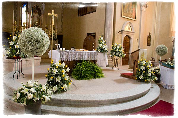 Wedding Decorations: Church Wedding Decorations  Flower 