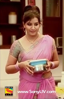 Shilpa Shinde as Koyal in Chidiya Ghar