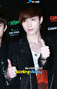 LAY EXOM (hdtfff)