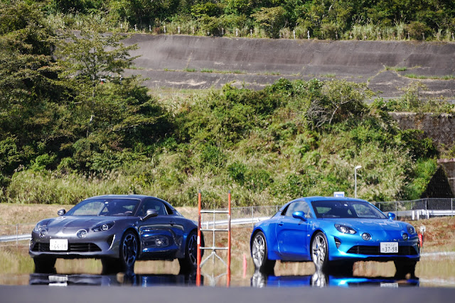 ALPINE×ENGINE Driving lesson