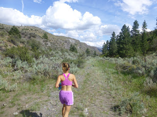 Trail running at Carter Mountain