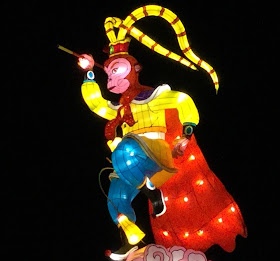 Pic of principal monkey figure on top of large lantern display