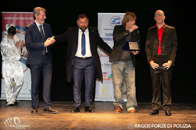 Premio ARGOS Forze di POLIZIA per il celebre ballerino e coreografo Enzo Paolo TURCHI