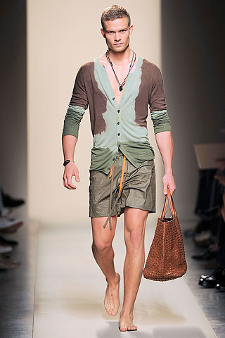 myMANybags The Runway Sniper 42