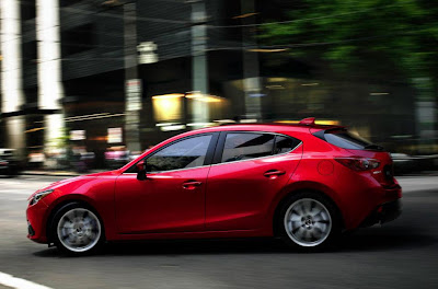 Mazda 3 Sedan Photos