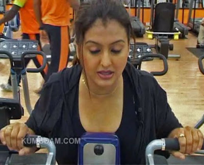 Tags:glamour girl sona in gym,hidden cam photos,real sexy photos,sona sexy pose in gym,spicy sona in gym,sex actress sona in gym