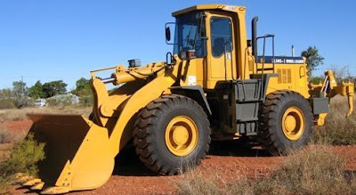 Tips for Choosing a Tire For Heavy Equipment Loader
