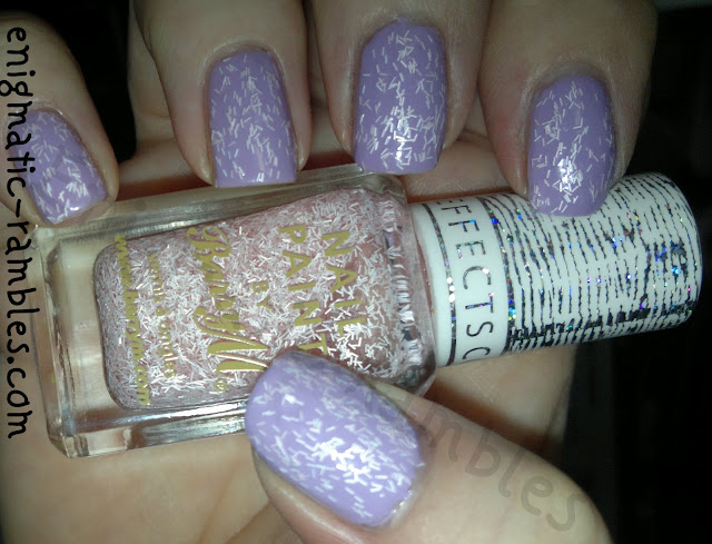 swatch-barry-m-marshmallow-confetti-nail-effect-bar-glitter-feather-enigmatic-rambles