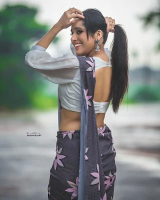 Actress Rashmi Gautam New Saree Photoshoot Stills Gallery