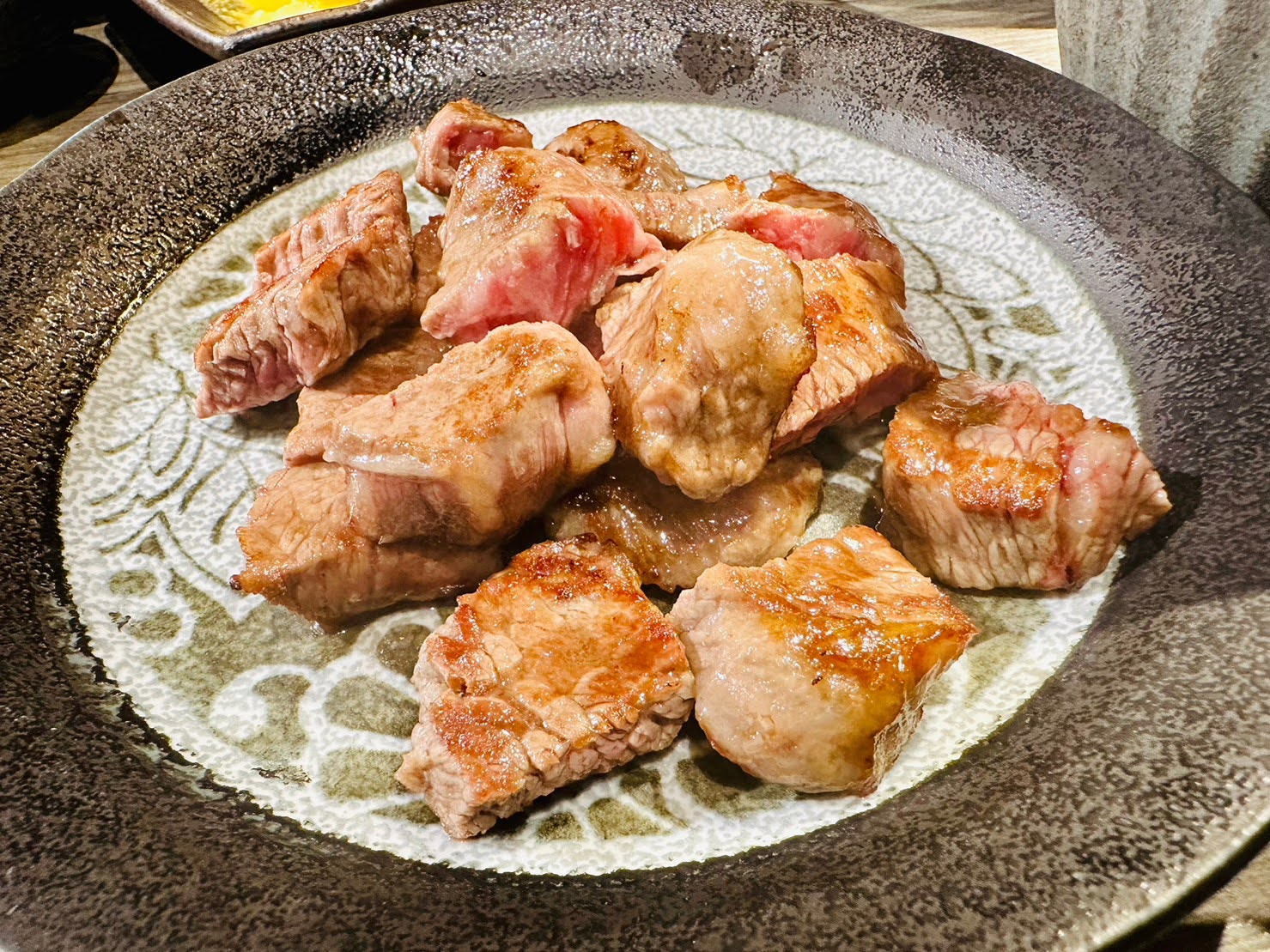 台中燒肉推薦dcard 台中美食必吃 西區公益路餐廳 KoDō和牛燒肉 代烤橫隔膜、牛舌、不用自己烤